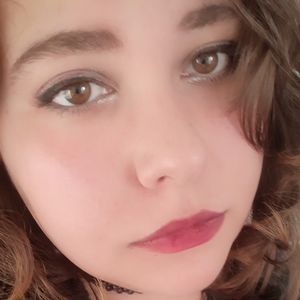 Meet your Posher, Jacqueline